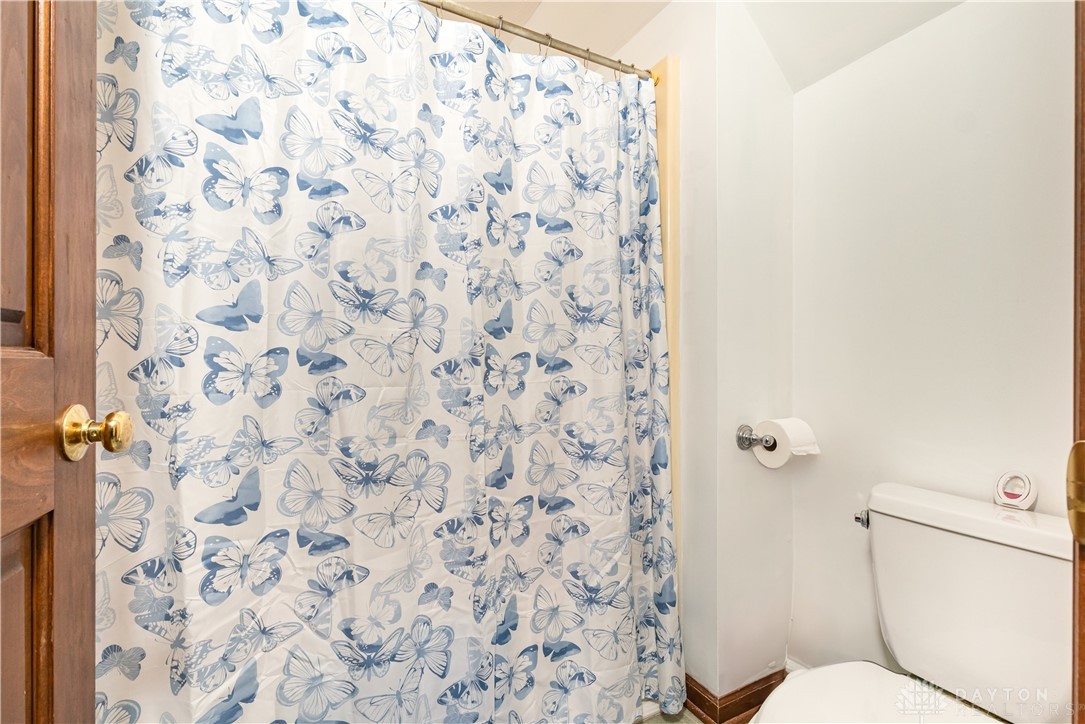 8648 Compton Road Waynesville, OH 45068 - Photo 19 of 39 Gallery Image 19