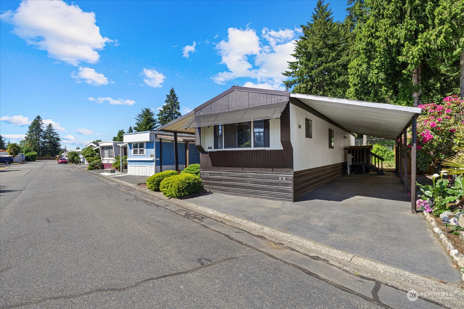 2302 R Street Southeast, Unit 46 Auburn, WA 98002 - Photo 20 of 25 a view of a house with a patio