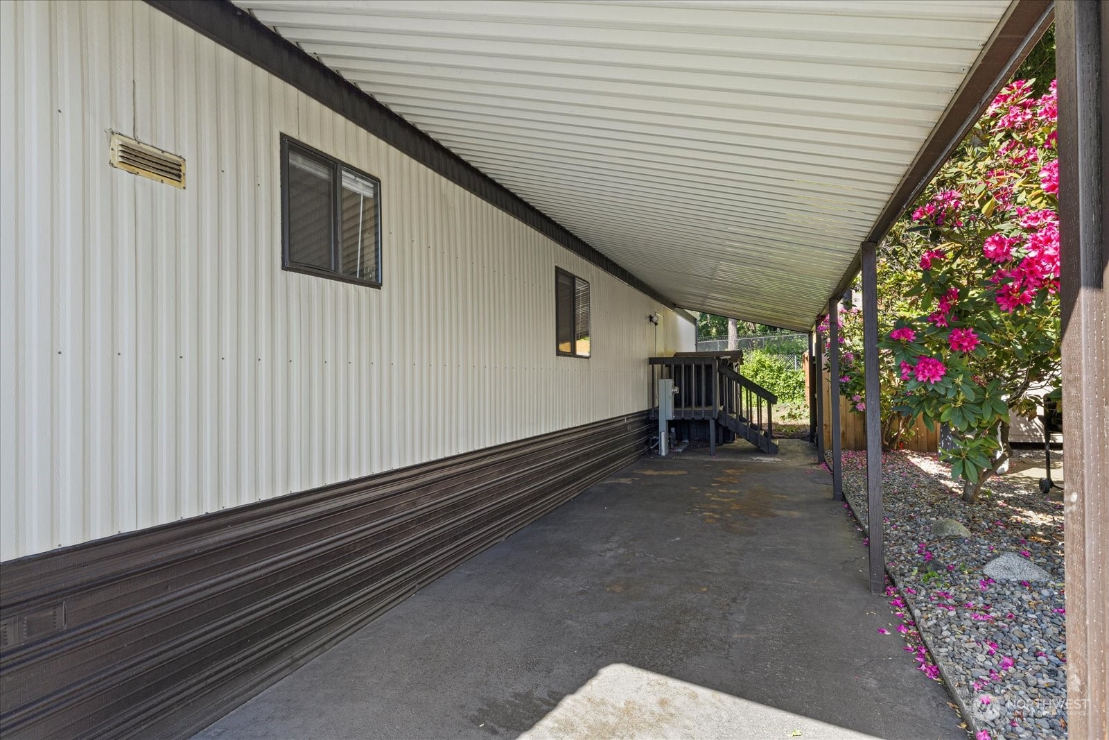 2302 R Street Southeast, Unit 46 Auburn, WA 98002 - Photo 5 of 25 a view of a porch