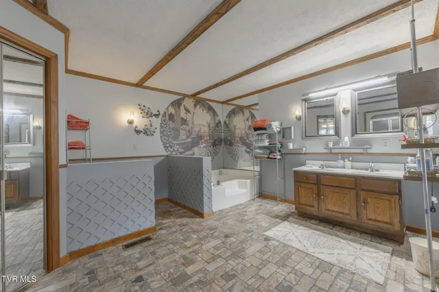 $495,000 | 1528 Irondale Road, Big Stone Gap, VA 24219