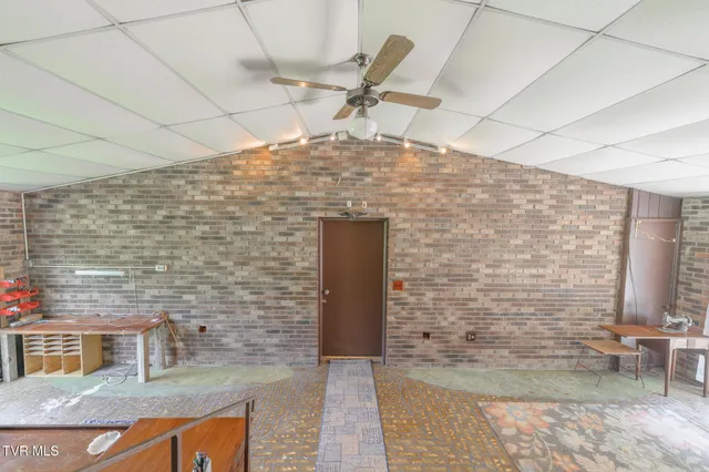 $495,000 | 1528 Irondale Road, Big Stone Gap, VA 24219