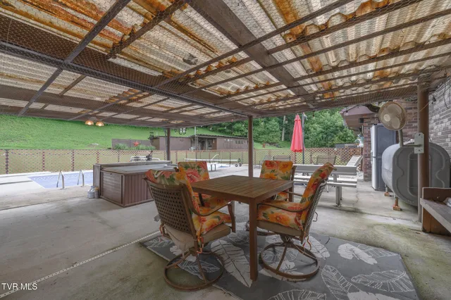 $495,000 | 1528 Irondale Road, Big Stone Gap, VA 24219