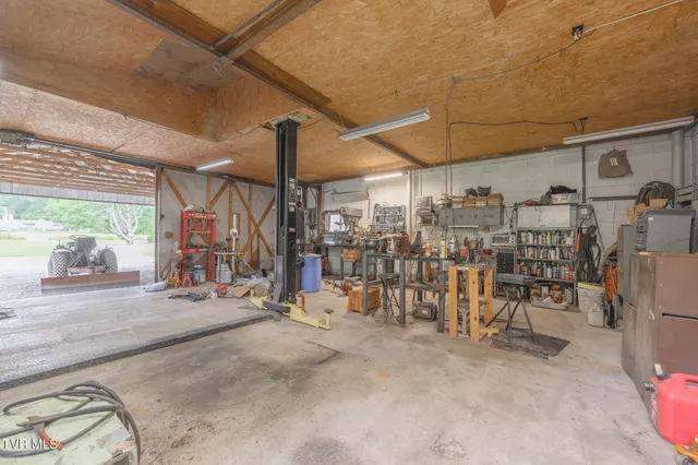 $495,000 | 1528 Irondale Road, Big Stone Gap, VA 24219