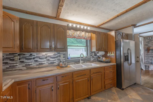 $495,000 | 1528 Irondale Road, Big Stone Gap, VA 24219