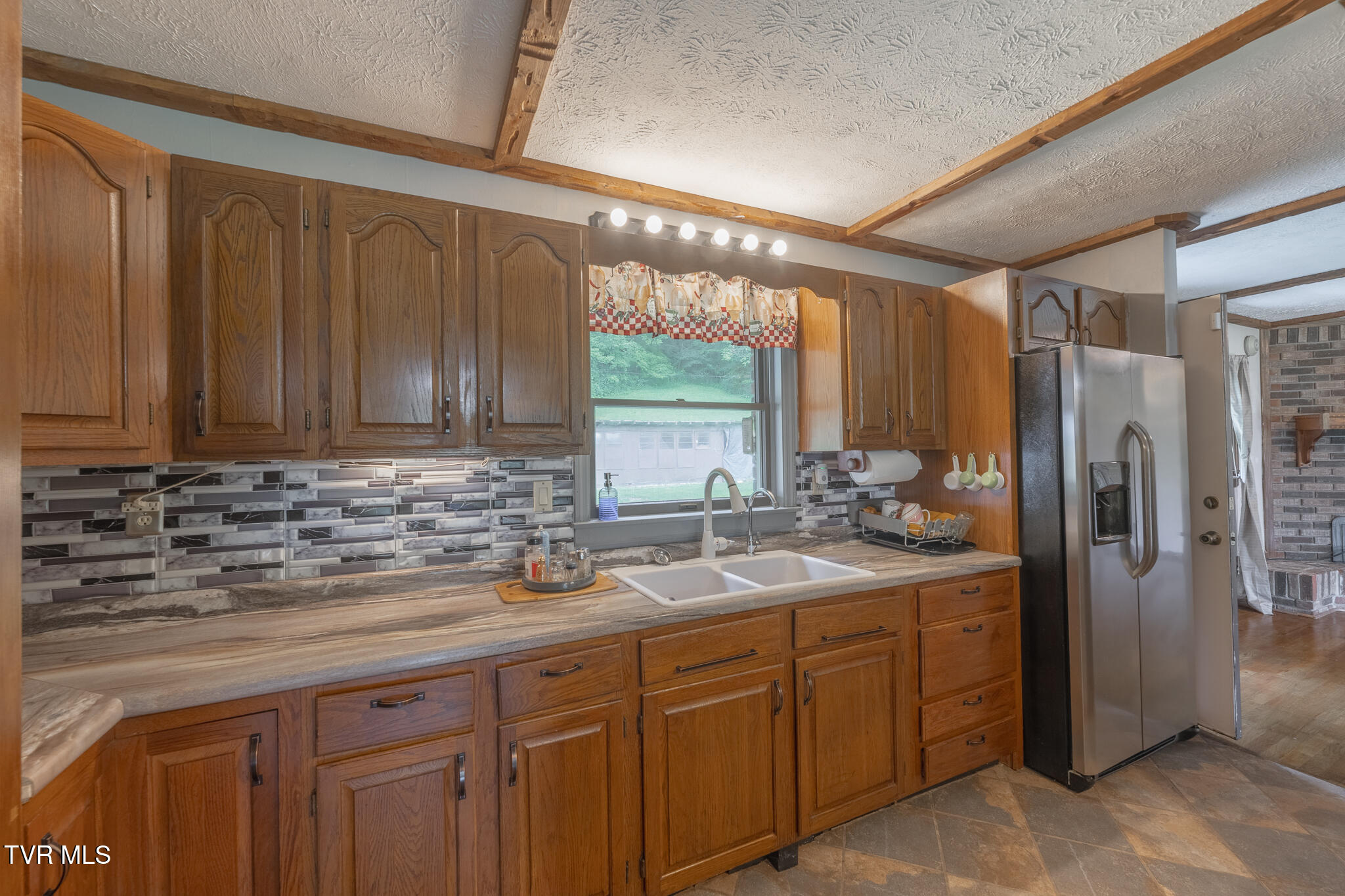 1528 Irondale Road Big Stone Gap, VA 24219 - Photo 7 of 36 GBP Z7ii-0099-HDR