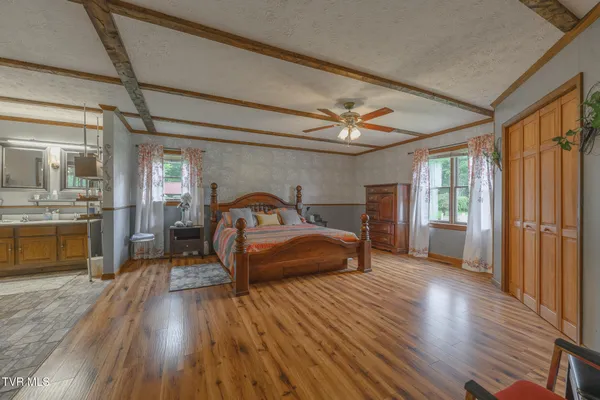 $495,000 | 1528 Irondale Road, Big Stone Gap, VA 24219