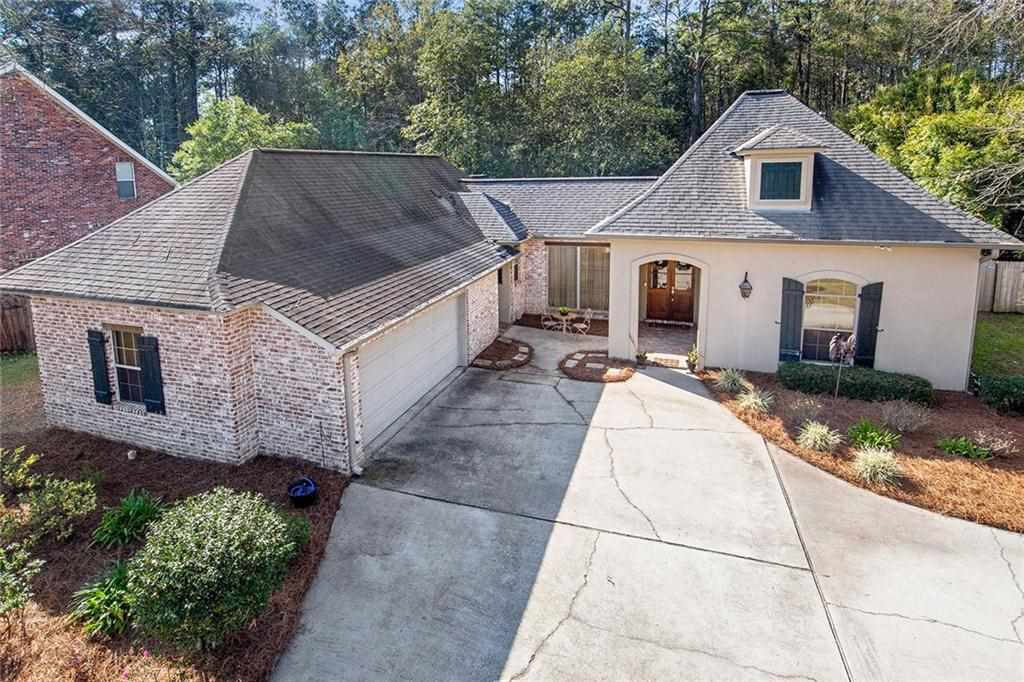 62 Catalpa Trace Covington, LA 70433 - Photo 2 of 28