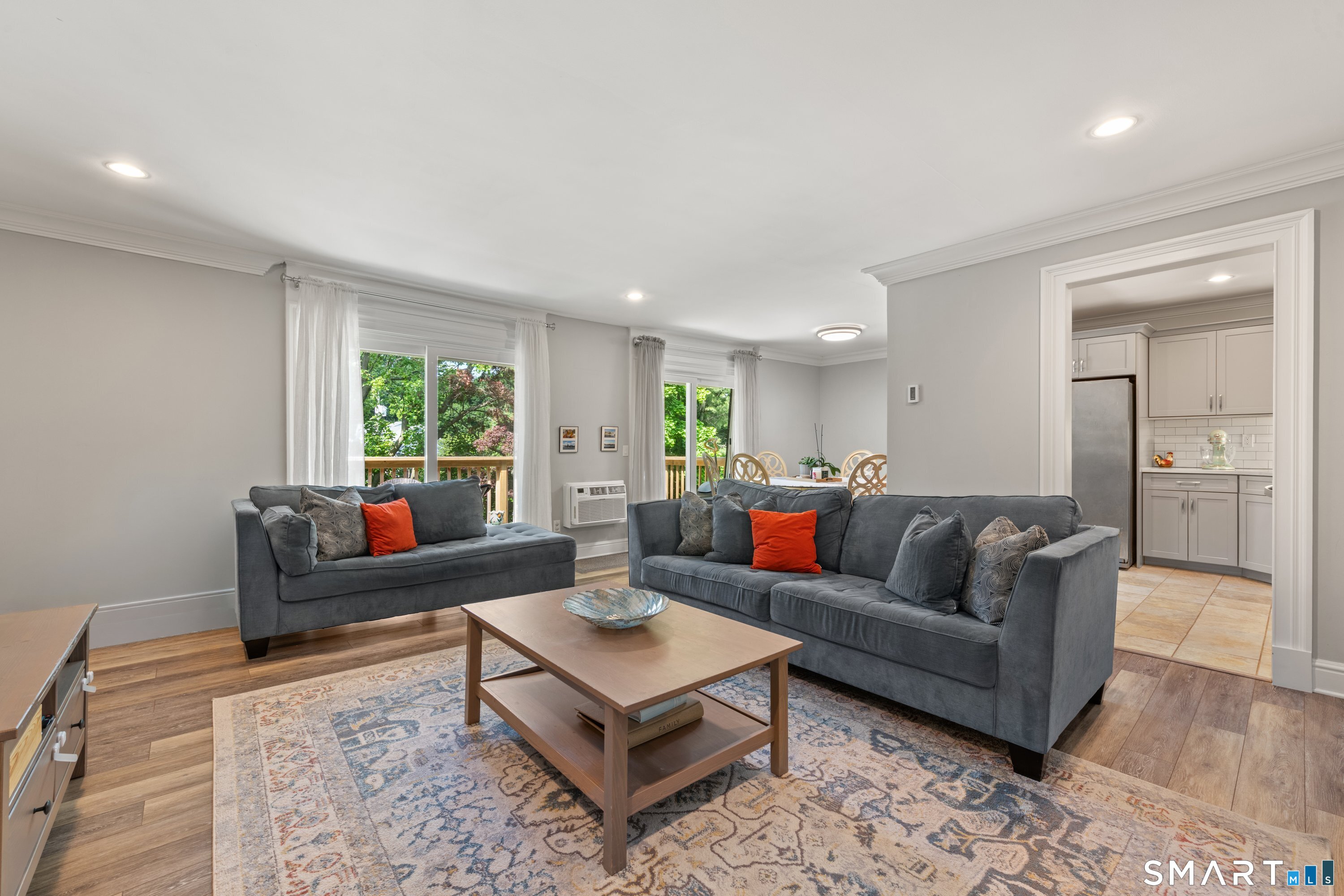 187 Flax Hill Road, Unit D11 Norwalk, CT 06854 - Photo 8 of 30