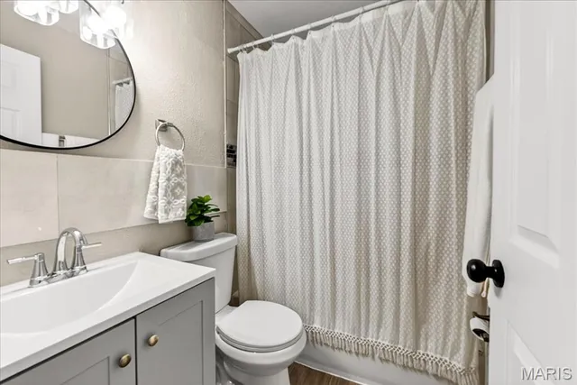 $179,900 | 715 Tyson Drive, Florissant, MO 63031