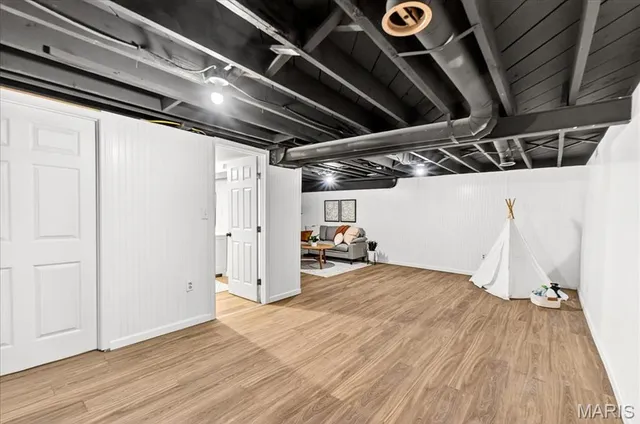 $179,900 | 715 Tyson Drive, Florissant, MO 63031