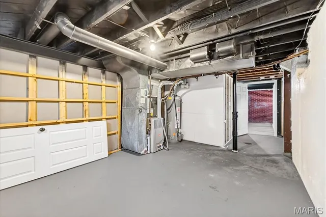 $179,900 | 715 Tyson Drive, Florissant, MO 63031