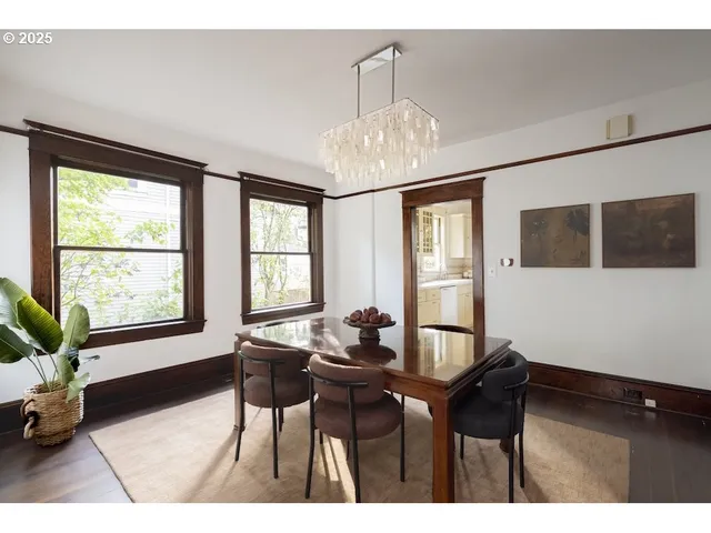 $699,000 | 7039 North Portsmouth Avenue, Portland, OR 97203