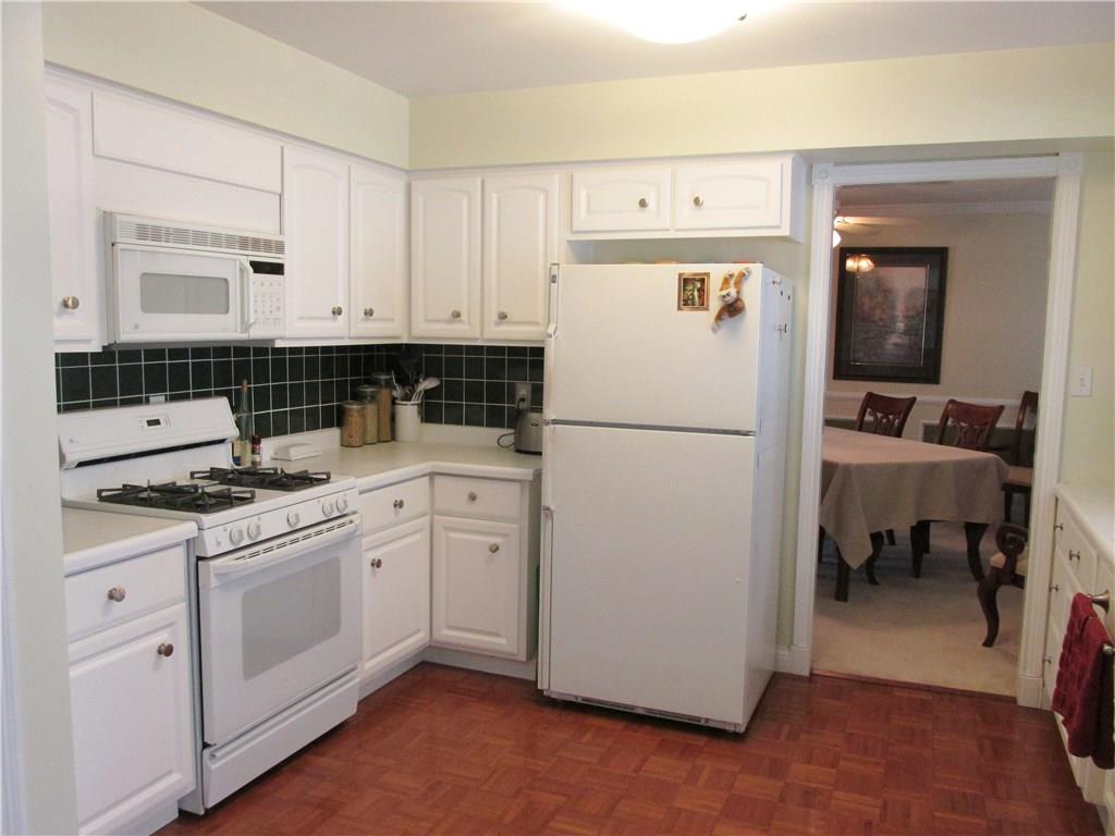 7219 Lantern Road Indianapolis, IN 46256 - Photo 10 of 30 Gallery Image 10