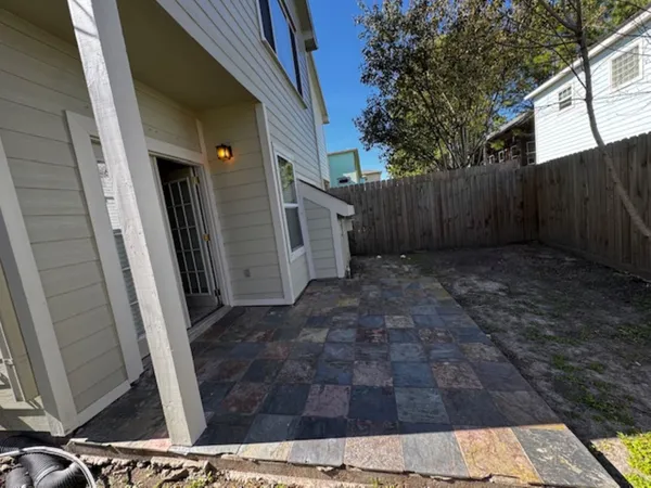 $2,150 | 1433 Kipp Avenue, Kemah, TX 77565