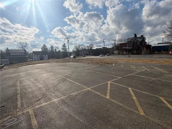 a view of tennis court