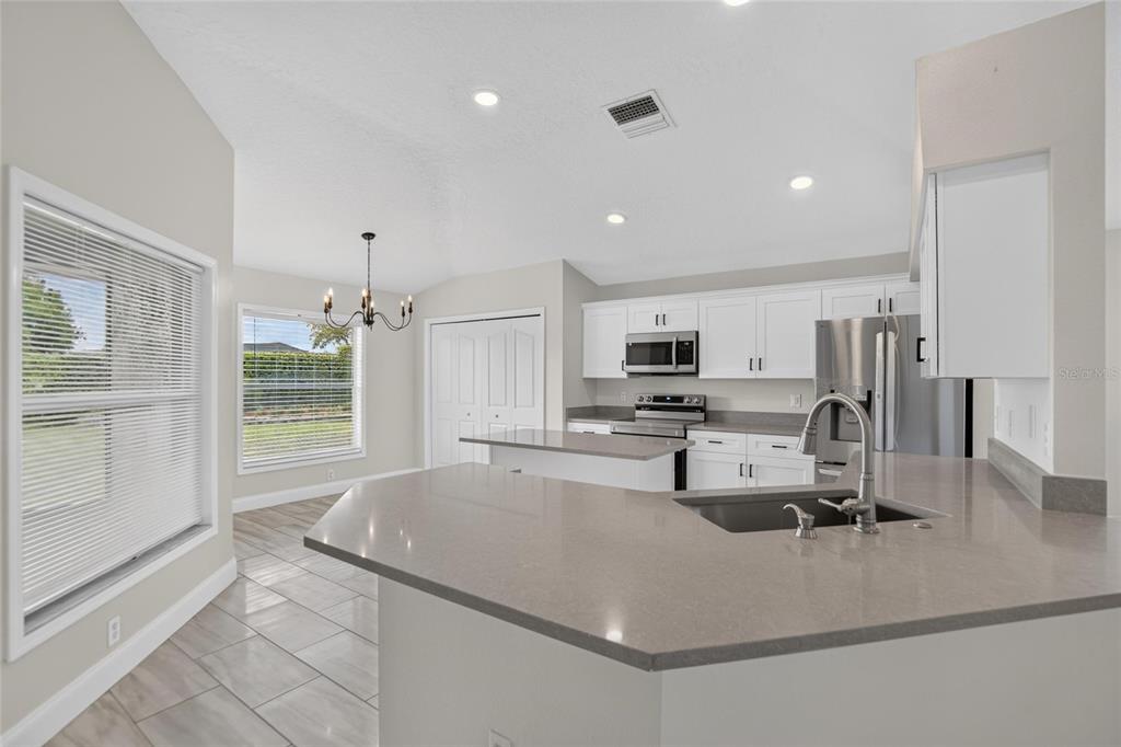 1434 Hatcher Loop Drive Brandon, FL 33511 - Photo 6 of 72