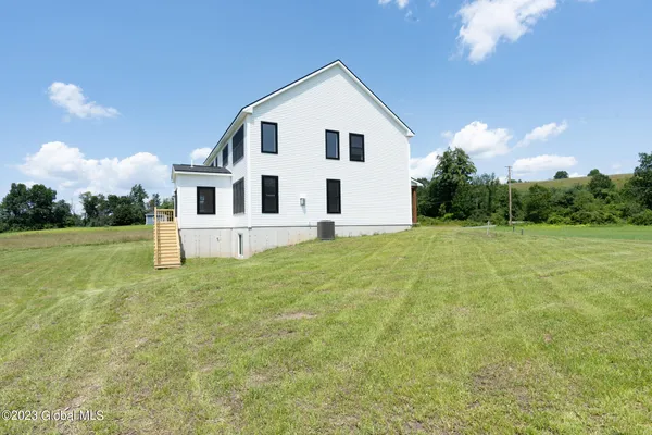 $924,900 | 0 Creek Road, Wynantskill, NY 12198