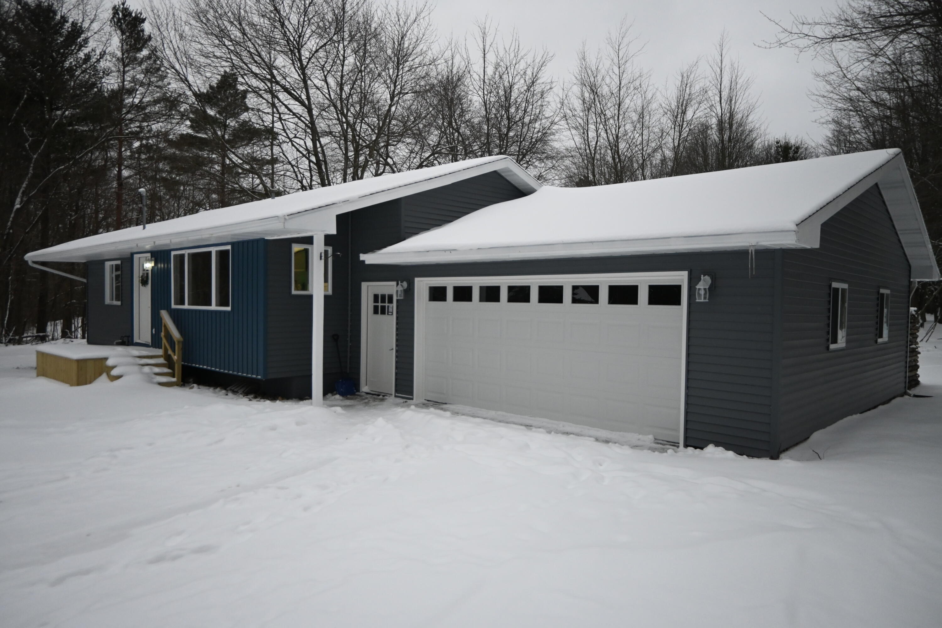 2392 West Bard Road Muskegon, MI 49445 - Photo 3 of 53 DSC_0646