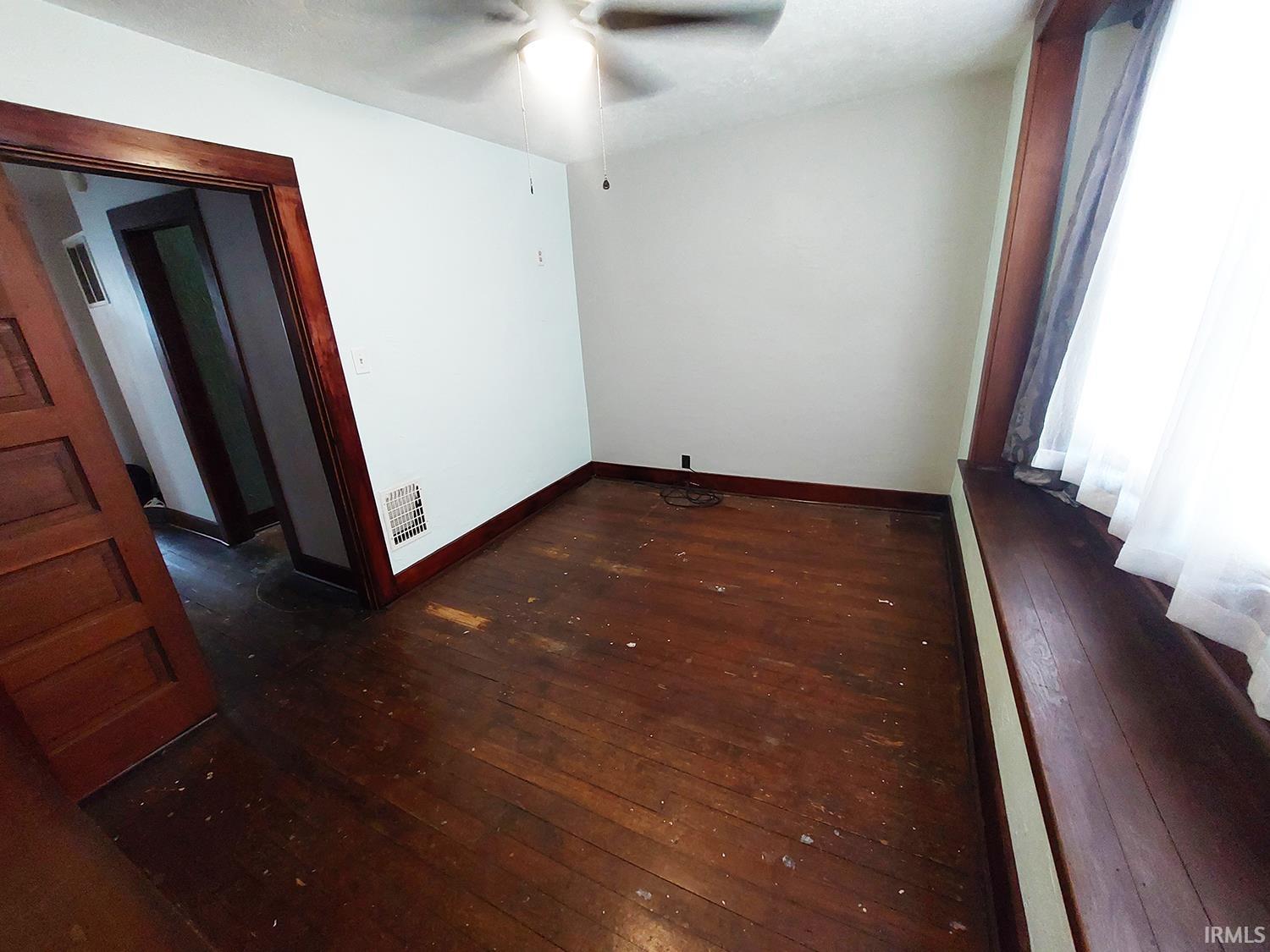 615 2nd Street Fort Wayne, IN 46808 - Photo 15 of 35