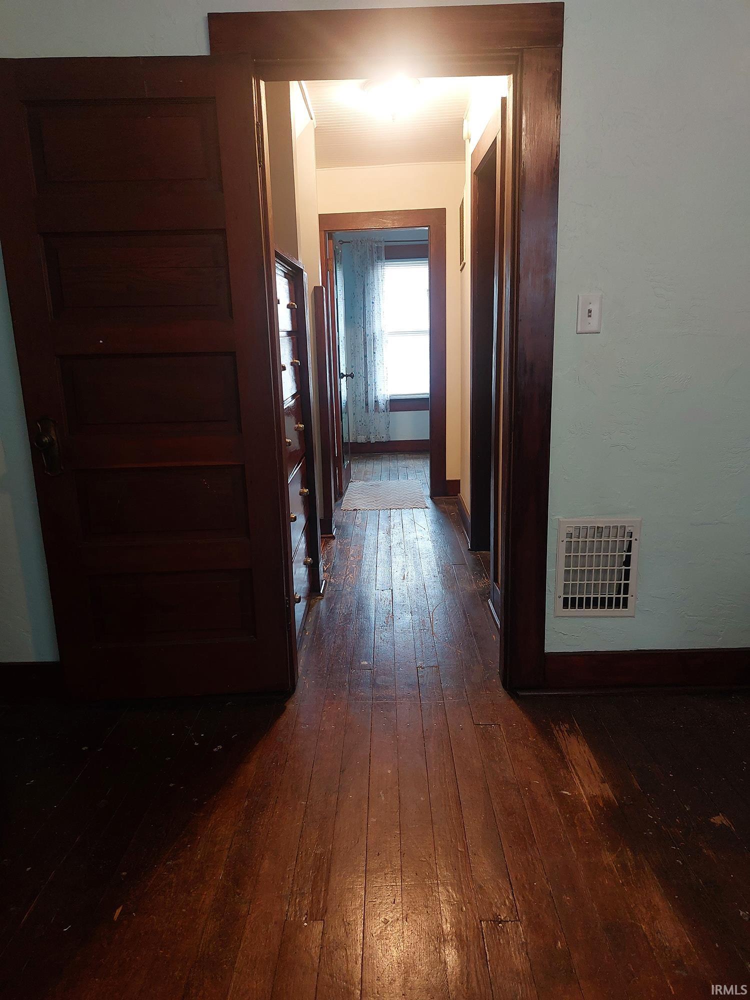 615 2nd Street Fort Wayne, IN 46808 - Photo 18 of 35