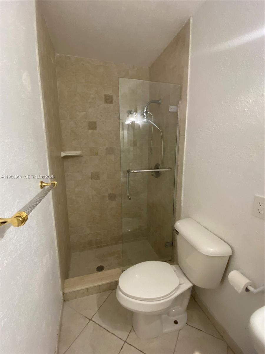 11128 Median Street Boca Raton, FL 33428 - Photo 8 of 12