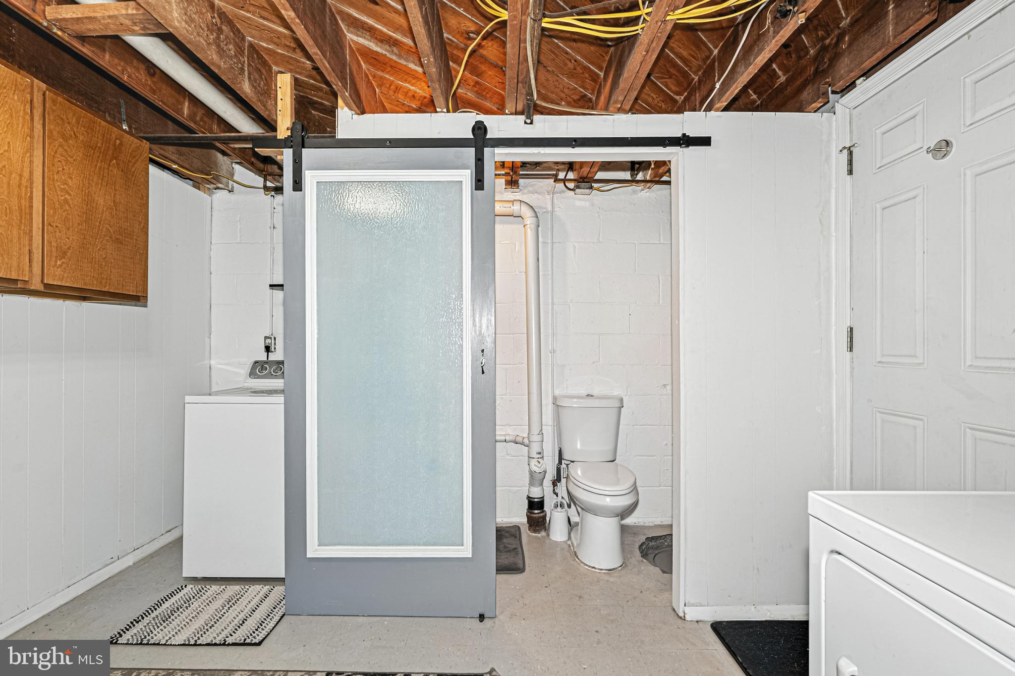 8272 Kavanagh Road Baltimore, MD 21222 - Photo 17 of 32 a view of bathroom