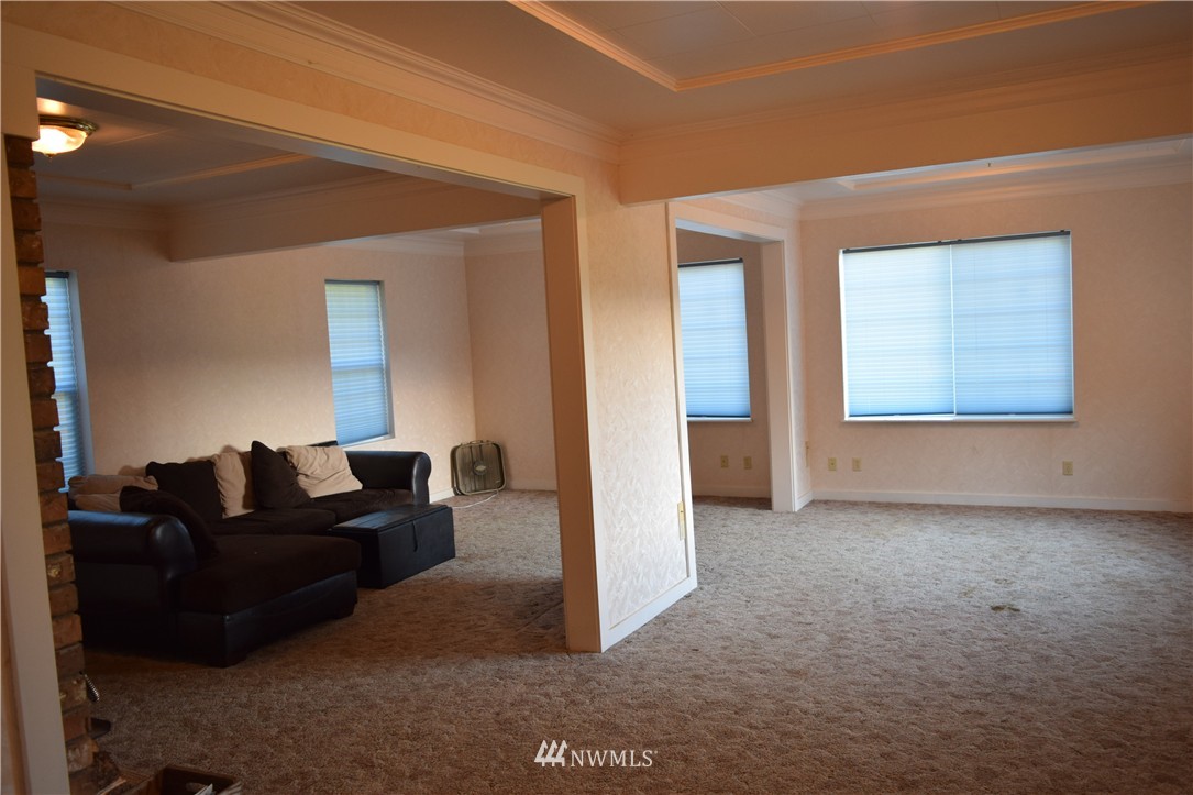 239 Aberdeen Gardens Road Aberdeen, WA 98520 - Photo 9 of 25 Gallery Image 9