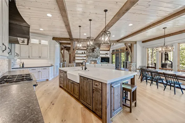 $9,272,500 | 116 Nimmons Bridge Road, Salem, SC 29676
