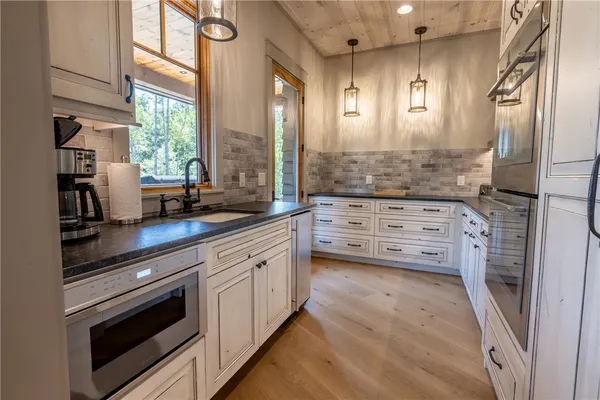 $9,272,500 | 116 Nimmons Bridge Road, Salem, SC 29676