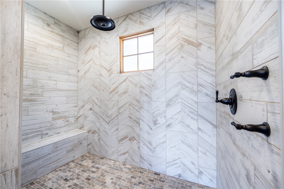 116 Nimmons Bridge Road Salem, SC 29676 - Photo 25 of 49 Main-Level Ensuite Walk-In Tile Shower