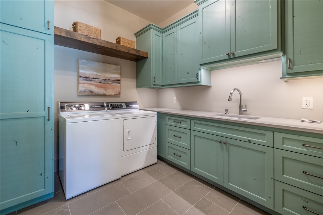 116 Nimmons Bridge Road Salem, SC 29676 - Photo 27 of 49 Main-Level Laundry Room