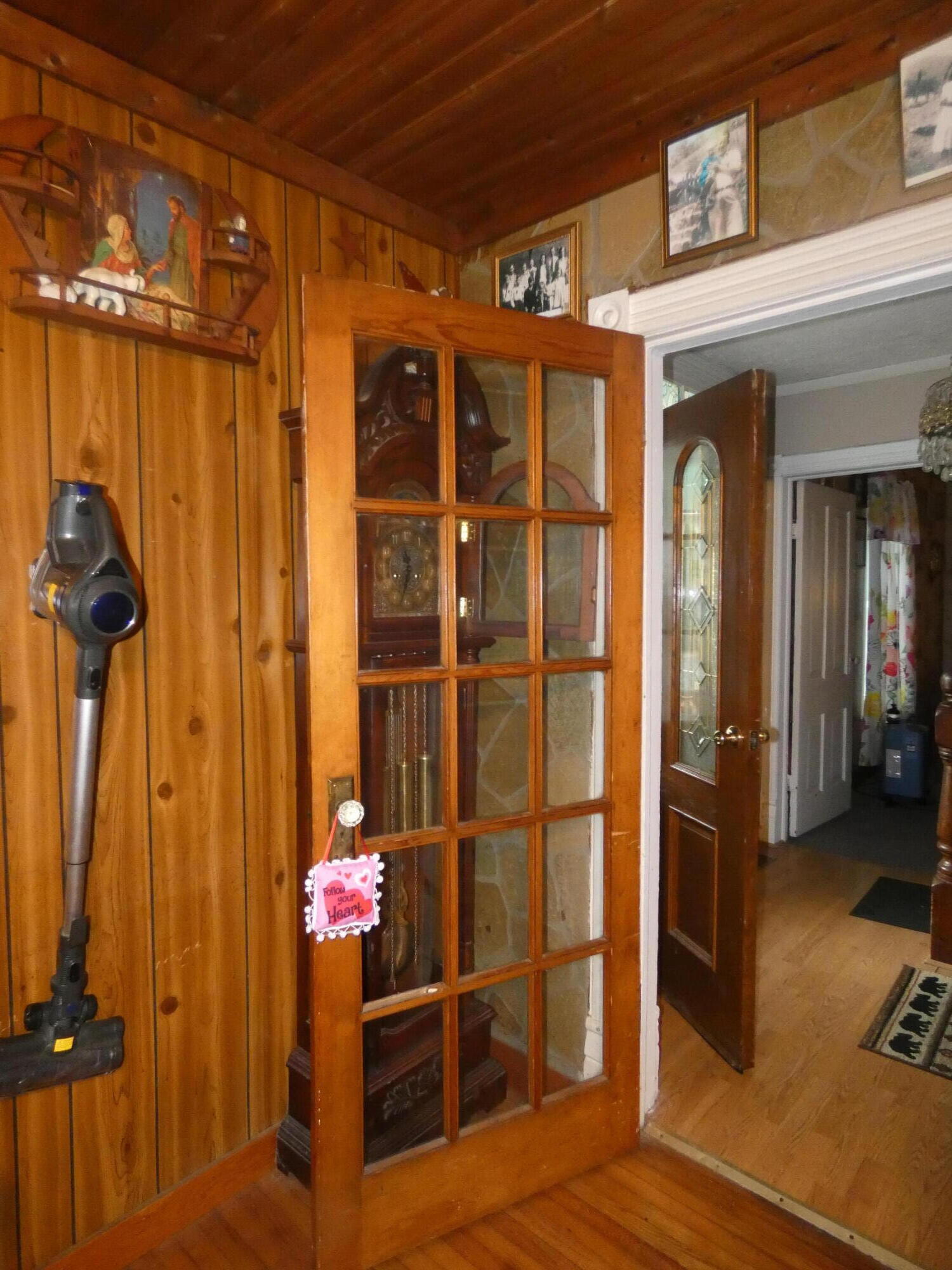 316 Grace Street Glade Spring, VA 24340 - Photo 10 of 59 P1050541