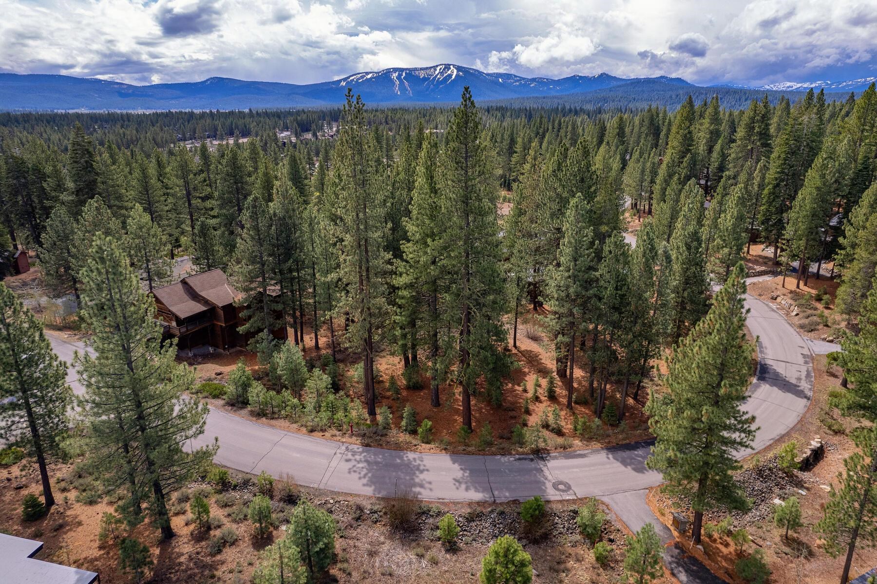 11301 China Camp Road Truckee, CA 96161 - Photo 6 of 23
