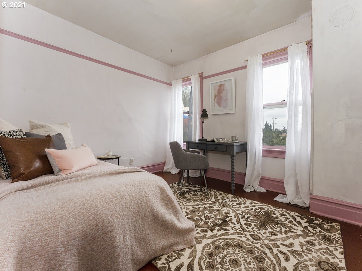 3605 Southwest Condor Avenue Portland, OR 97239 - Photo 20 of 32