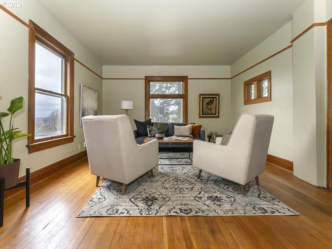 3605 Southwest Condor Avenue Portland, OR 97239 - Photo 9 of 32