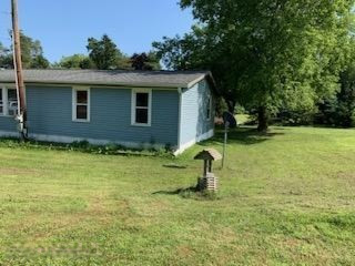 535 Gallagher Road Ionia, MI 48846 - Photo 3 of 17 IMG_1078