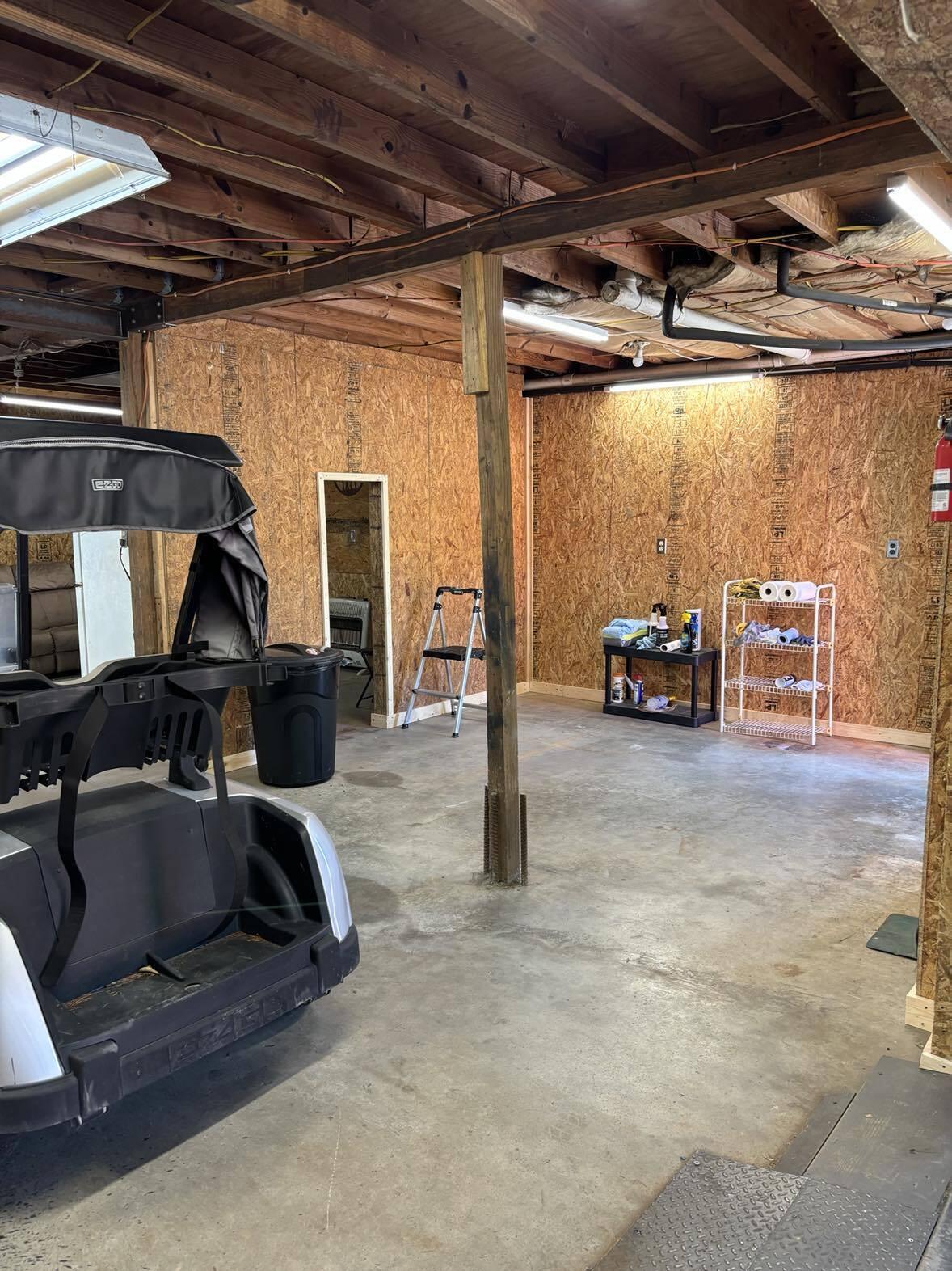 239 Hames Road Chickamauga, GA 30707 - Photo 26 of 55 shop interior -8