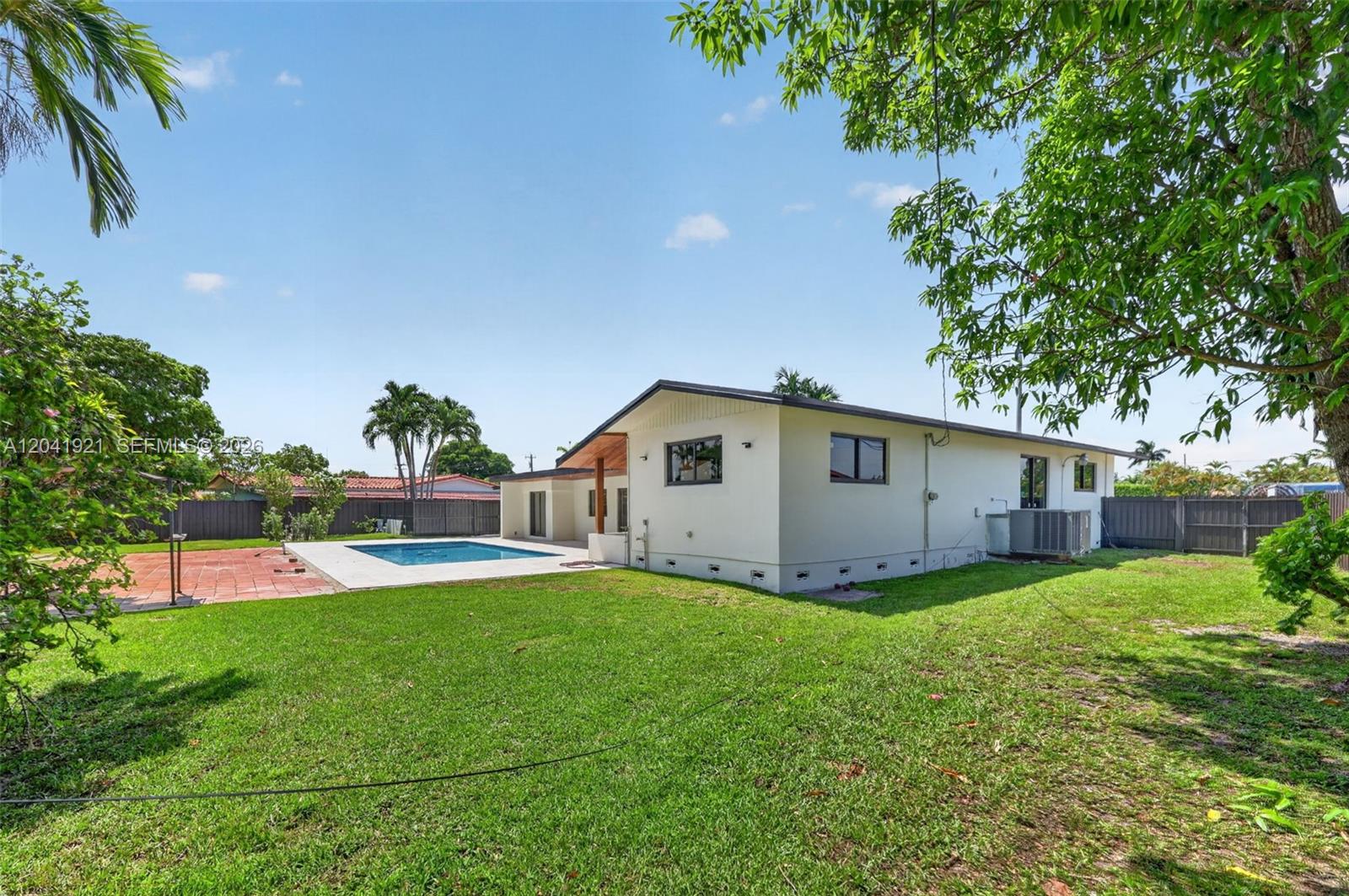 8430 Southwest 88th Street Miami, FL 33156 - Photo 53 of 70