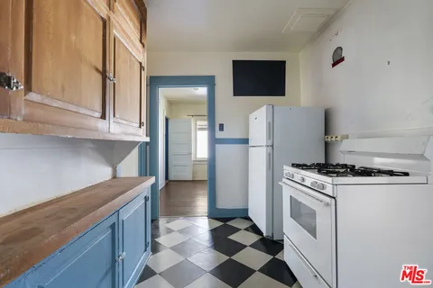$1,000,000 | 1627 Fargo Street, Los Angeles, CA 90026