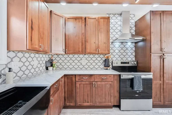 $424,900 | 307 West Walnut Street, Sharpsville, IN 46068