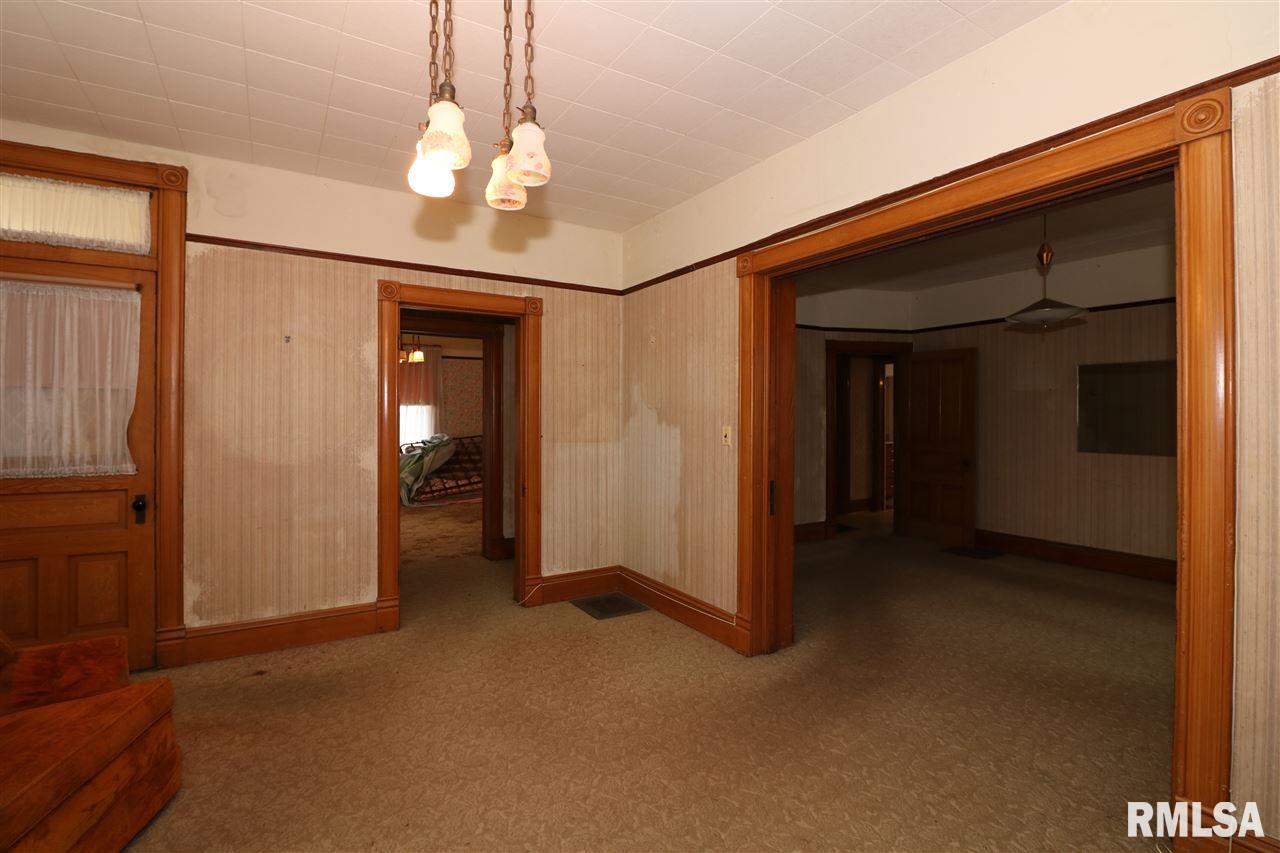 16920 Furrow Road Pekin, IL 61554 - Photo 13 of 34