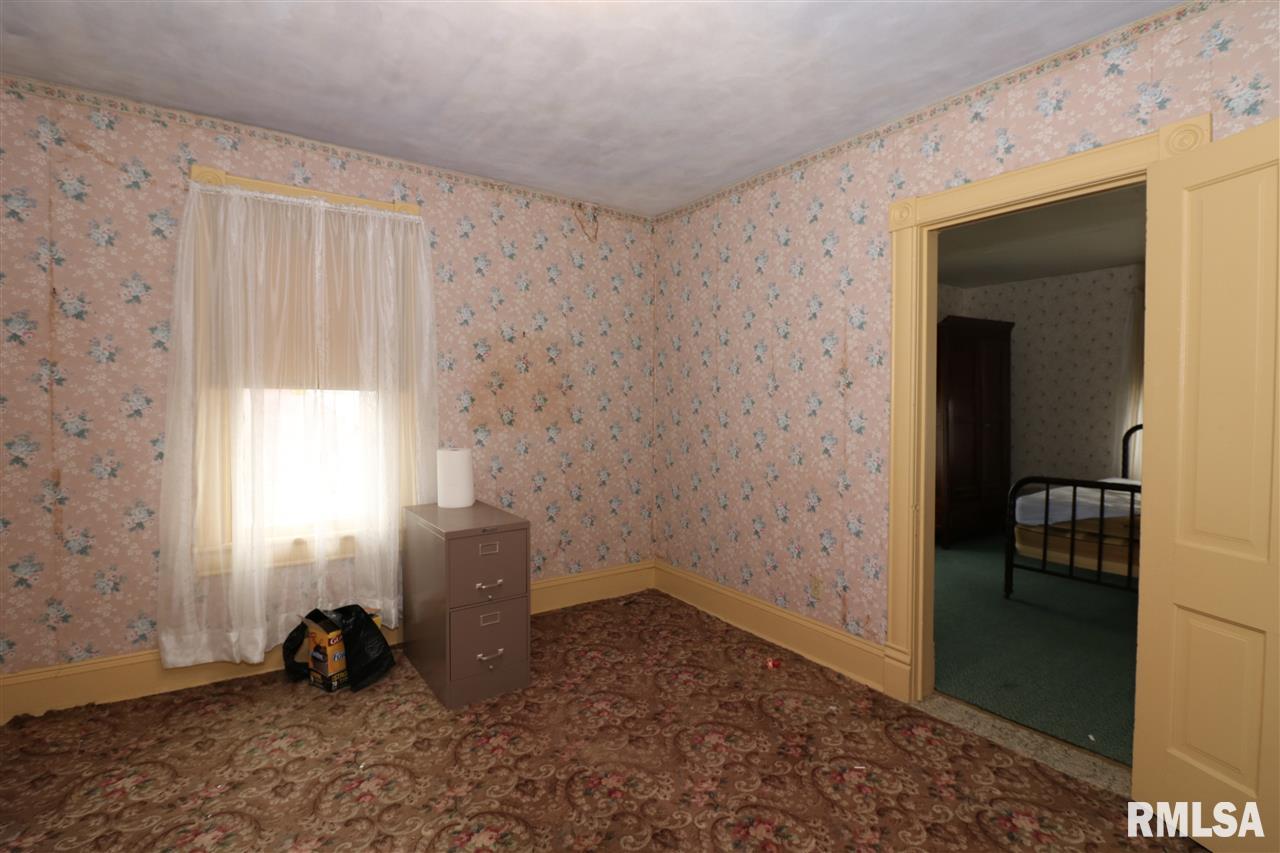 16920 Furrow Road Pekin, IL 61554 - Photo 27 of 34