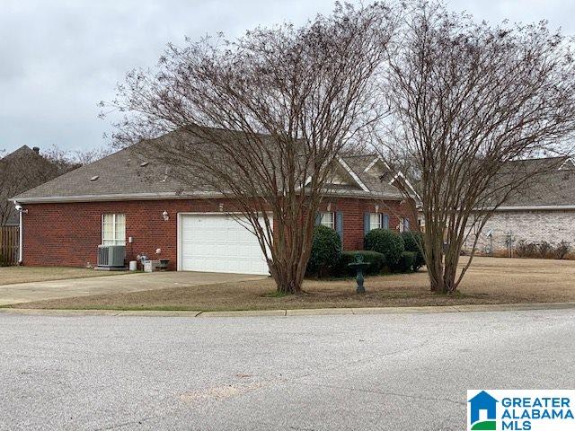 271 Victoria Station Alabaster, AL 35114 - Photo 2 of 19