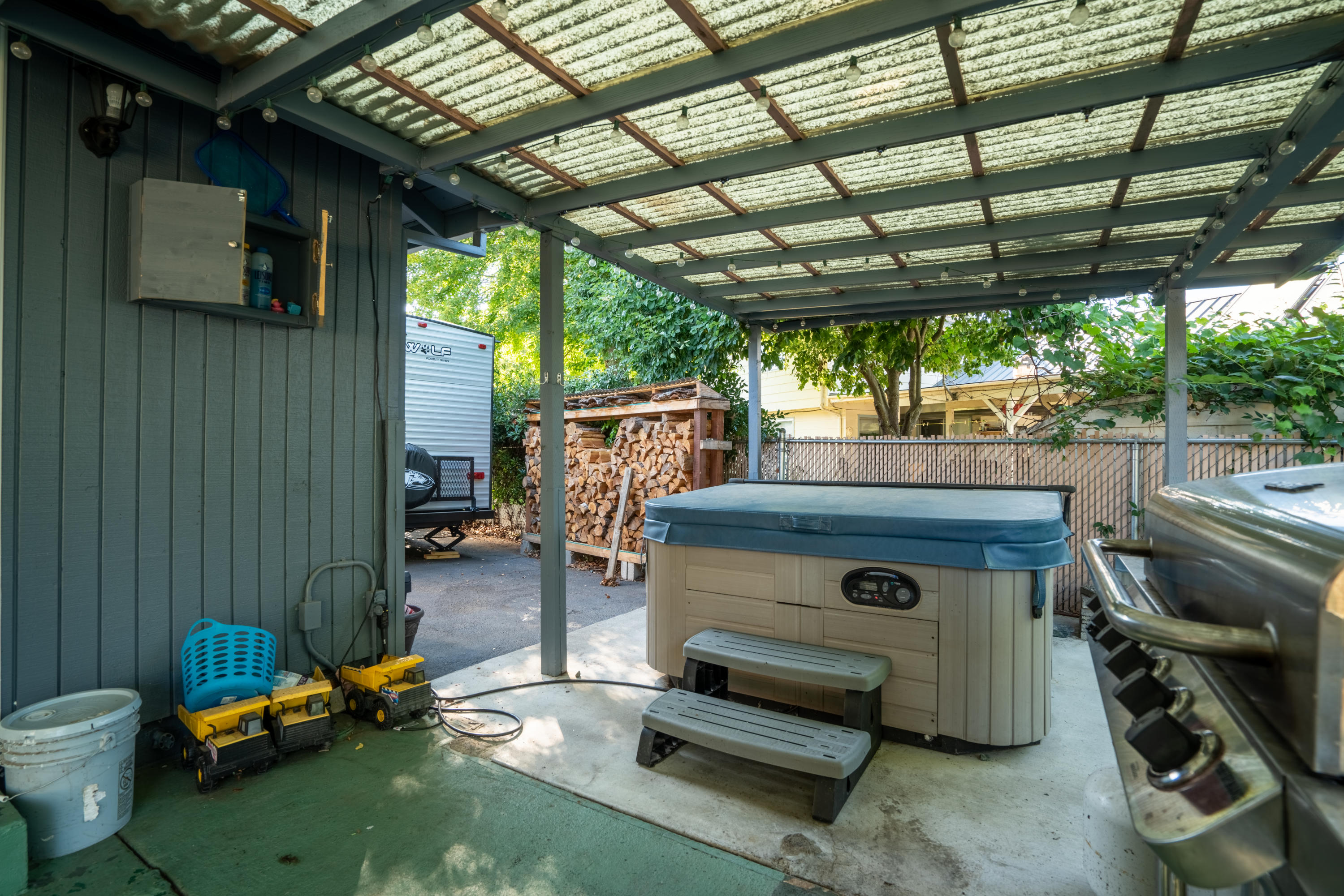 913 Freeman Road Central Point, OR 97502 - Photo 34 of 36 DSC02715-HDR