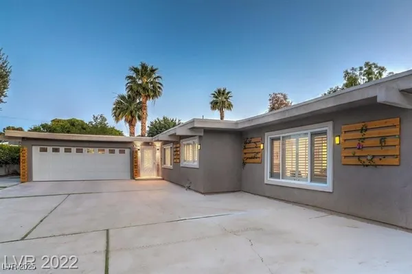 $2,400 | 2505 Laurie Drive, Unit A, Las Vegas, NV 89102