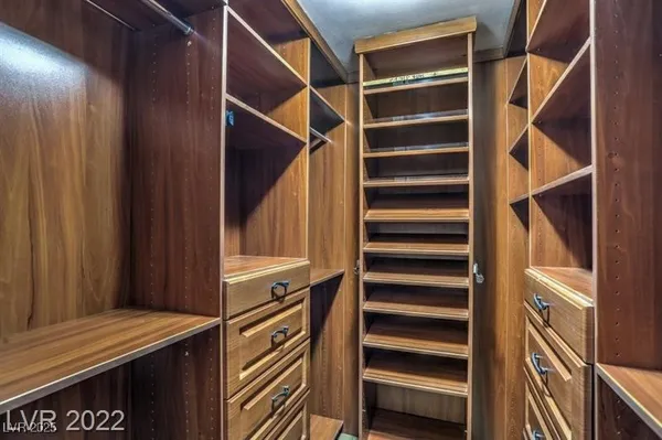 $2,400 | 2505 Laurie Drive, Unit A, Las Vegas, NV 89102