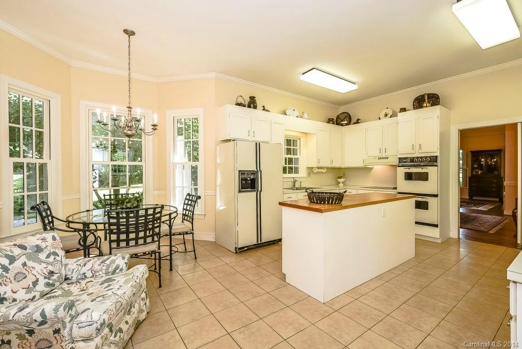 130 Kimberly Road Davidson, NC 28036 - Photo 8 of 24