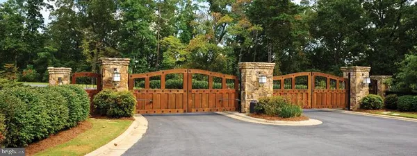 $835,000 | 445 Mountainwoods Drive, Lake Harmony, PA 18624