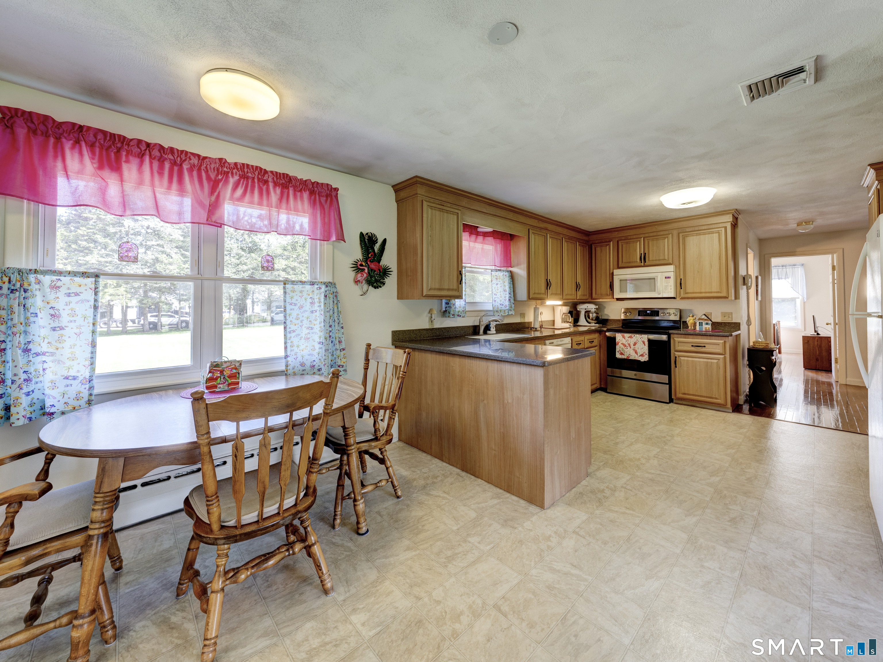 39 Fitch Hill Road Montville, CT 06382 - Photo 19 of 38 Gallery Image 19