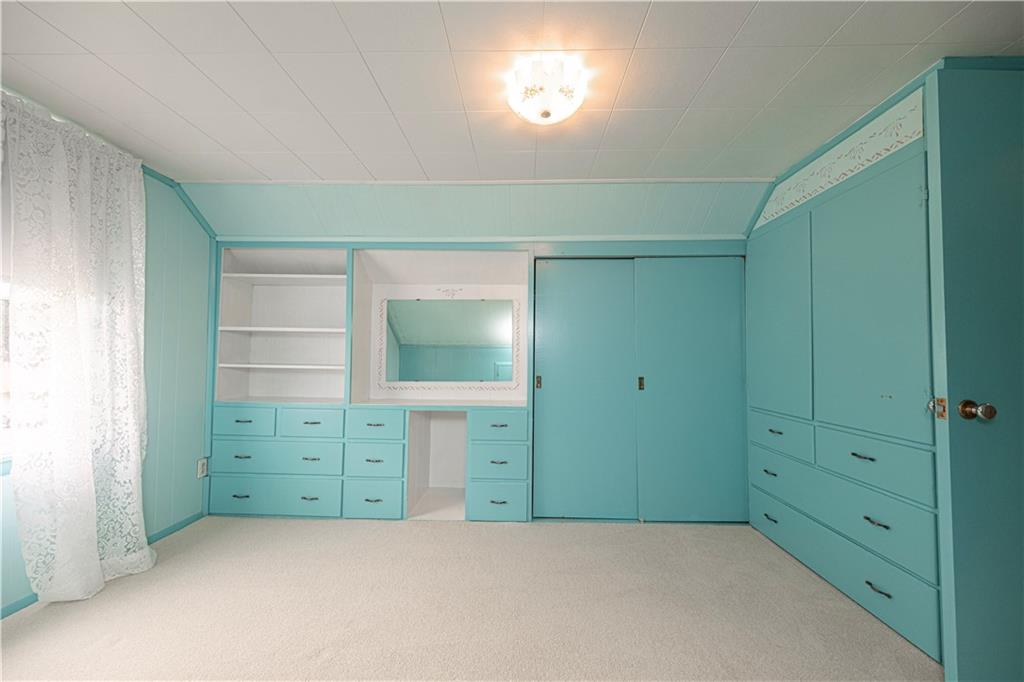 2433 Ridgewood Court New Castle, PA 16101 - Photo 26 of 38 Lots of built-ins upstairs